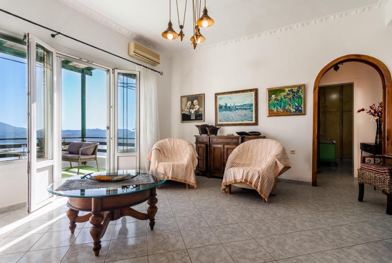 Plaka  Melisses Sea View Houseヴィラ エクステリア 写真